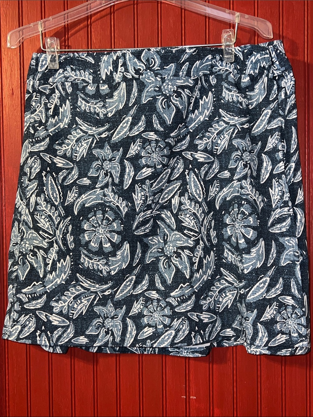 Ripskirt Hawaii Blue and White Floral A-Line Skirt Pockets L
